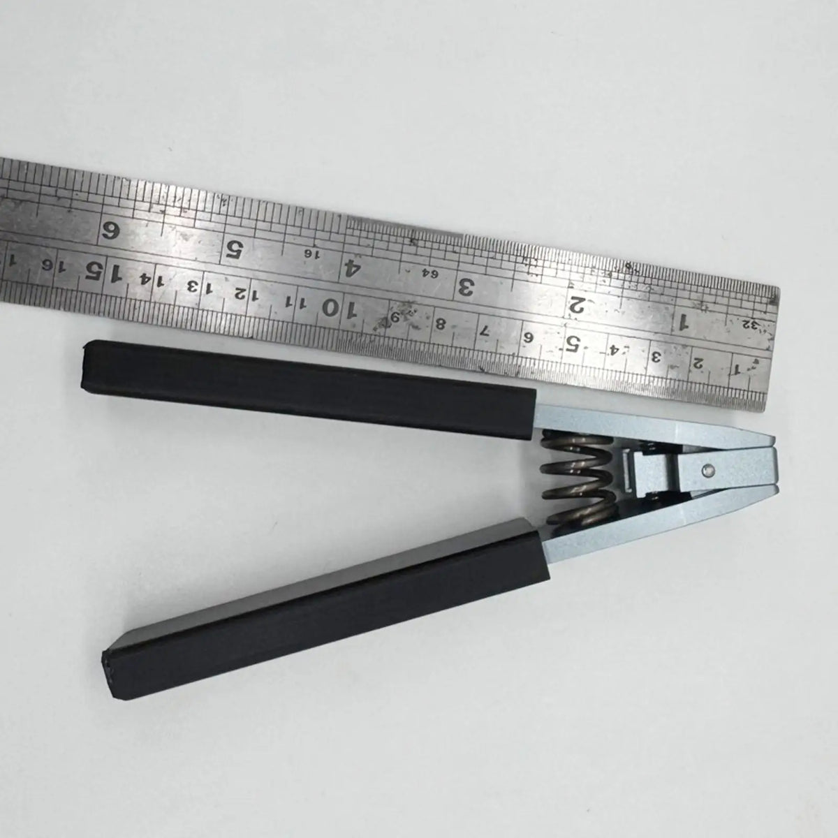 Racket Flying Clamp Stringing Tool – Tennis Badminton Squash Racket Stringing Clamp PLUSH