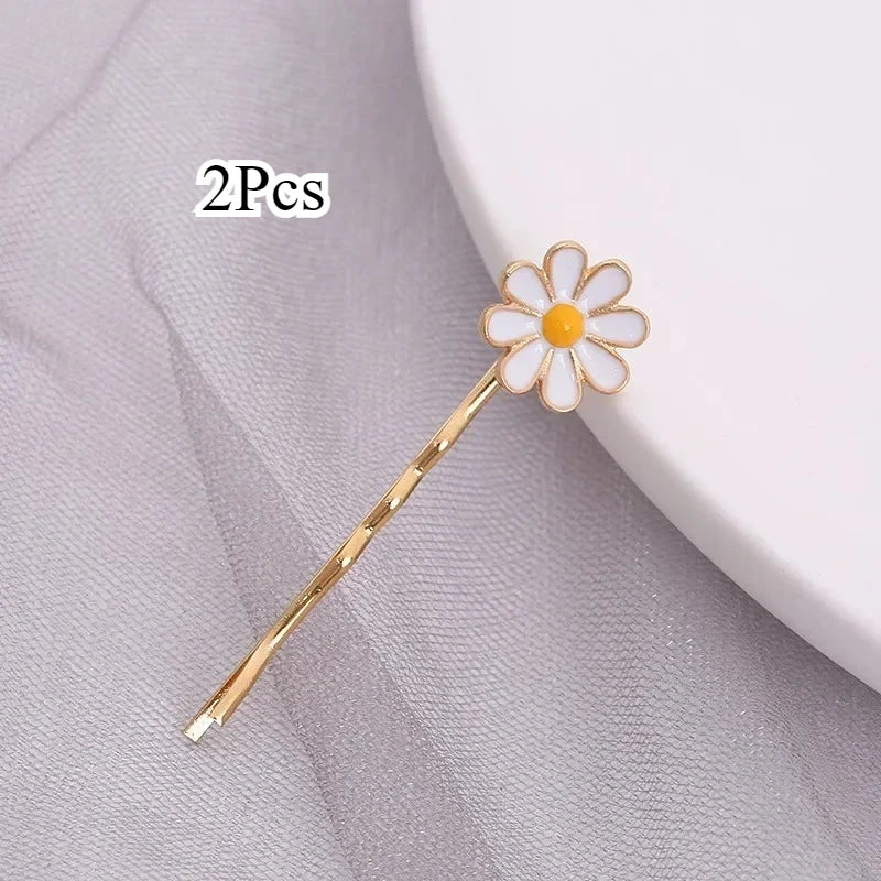 Daisy Flower Hairpins 2pcs – Korean Style Floral Hair Clips Floral Hair Clips PLUSH