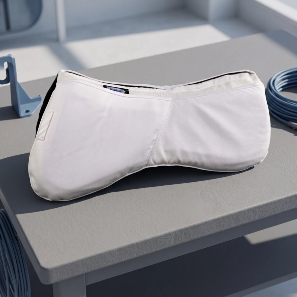 Contoured Saddle Pad – High-Elastic Shock-Absorbing Horse Tack Horse Saddle Pad PLUSH