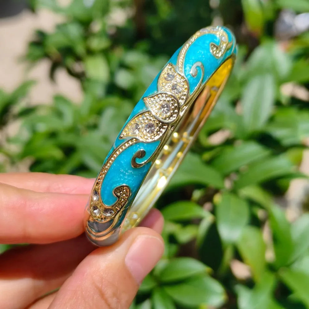 Cloisonné Crown Bangle – Vintage Bohemian Gold-Tone Bracelet Enamel Bangle Bracelet PLUSH 11