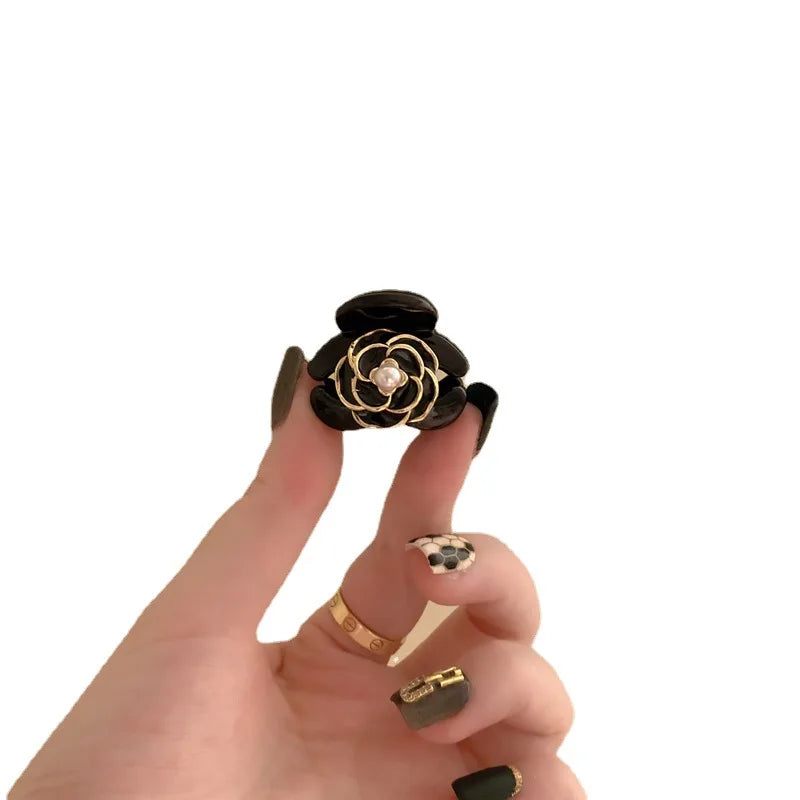Black Camellia Mini Hair Claw Clip – Elegant Floral Hairpin Hair Claw Clip PLUSH