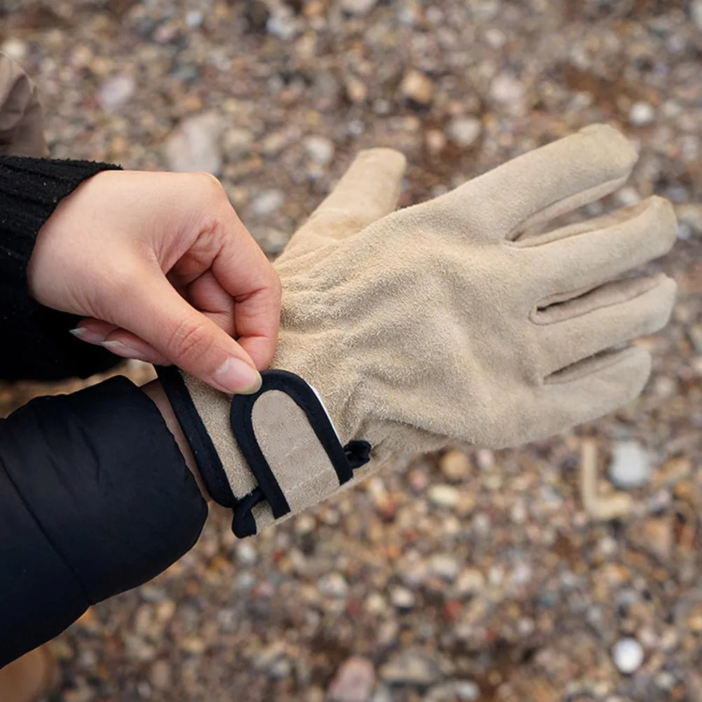 Premium Flexible Heat Resistant BBQ Grilling Gloves – 1 Pair BBQ Grilling Gloves PLUSH