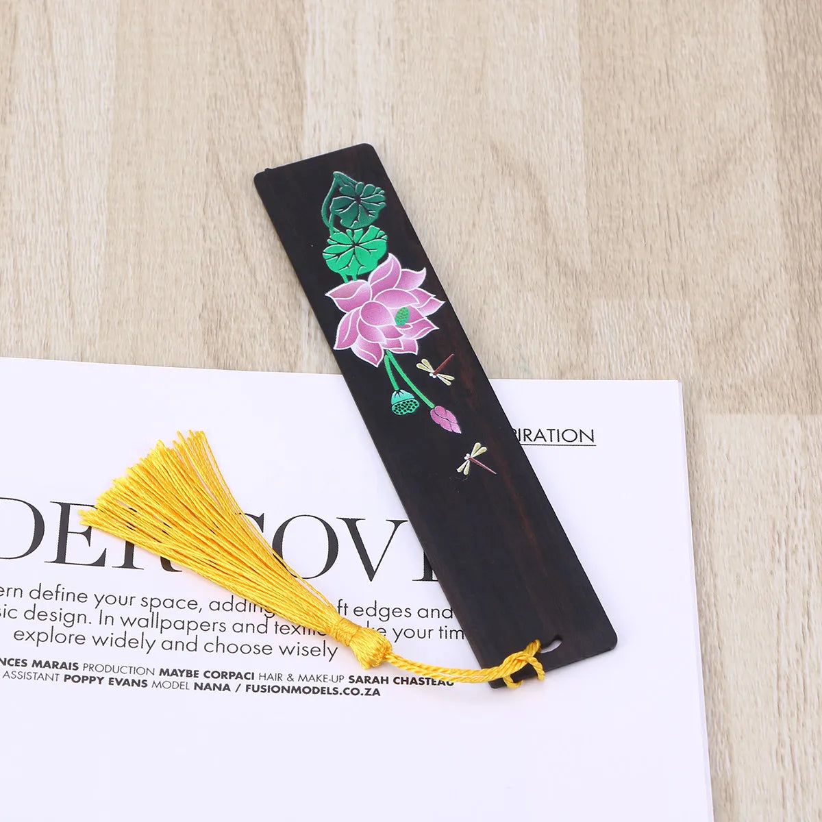 2Pcs Chinese Wooden Bookmarks Handmade Dragonfly & Tassel Decorative Bookmark Set PLUSH
