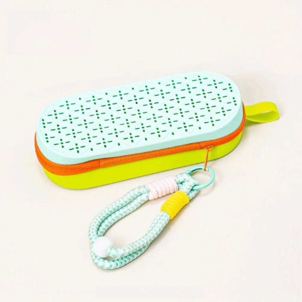 Portable Swim Goggle Case – Waterproof EVA Storage Box Swim Goggle Case PLUSH