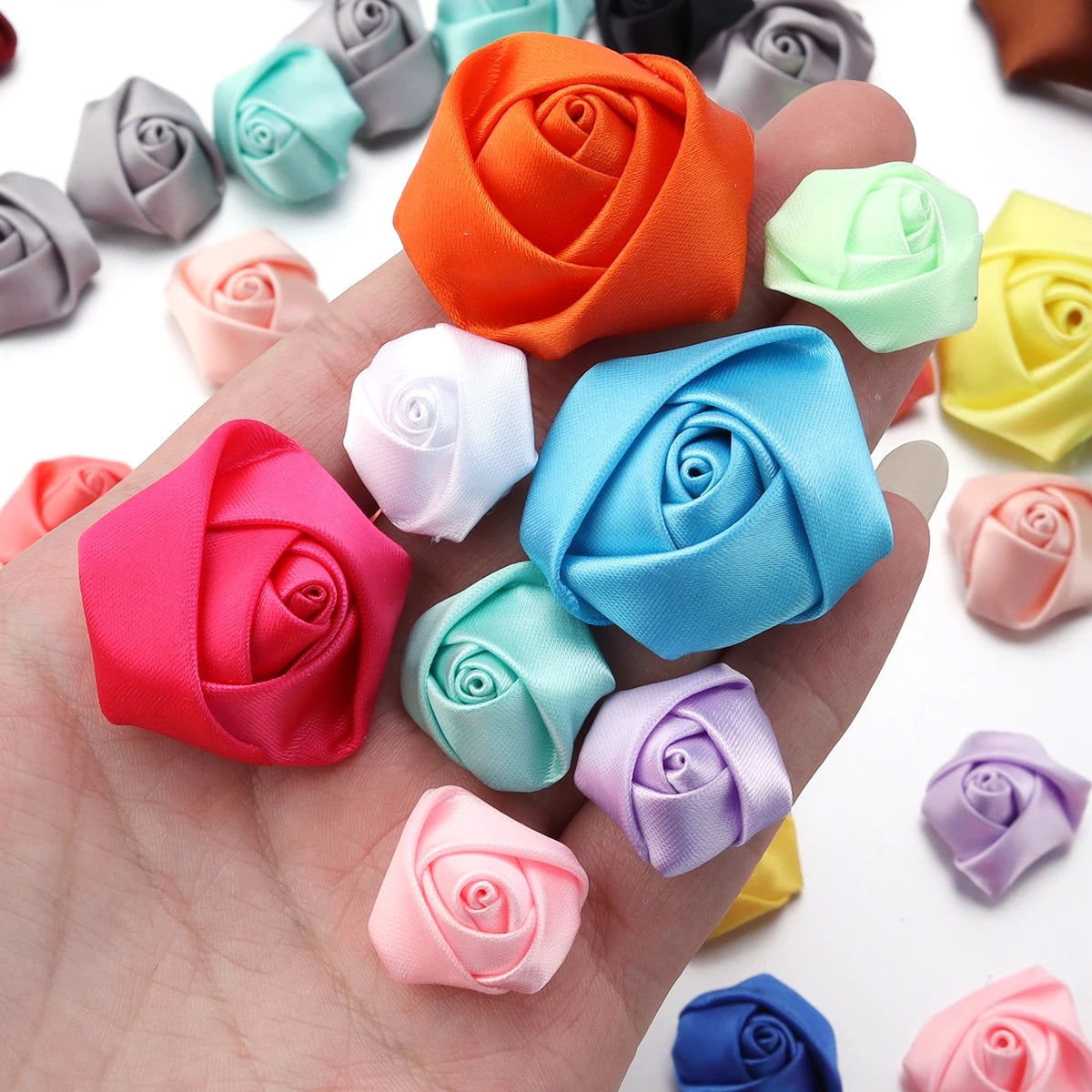 20pcs Mini Ribbon Rose Rosettes for DIY Hair Accessories & Crafts Hair Accessory Embellishments PLUSH