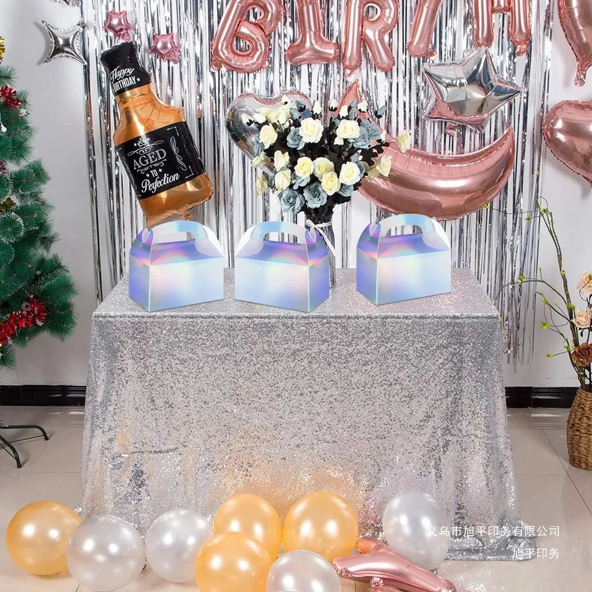 Silver Laser Paper Gift Boxes for Jewelry, Candy & Cosmetics Gift Packaging Box PLUSH