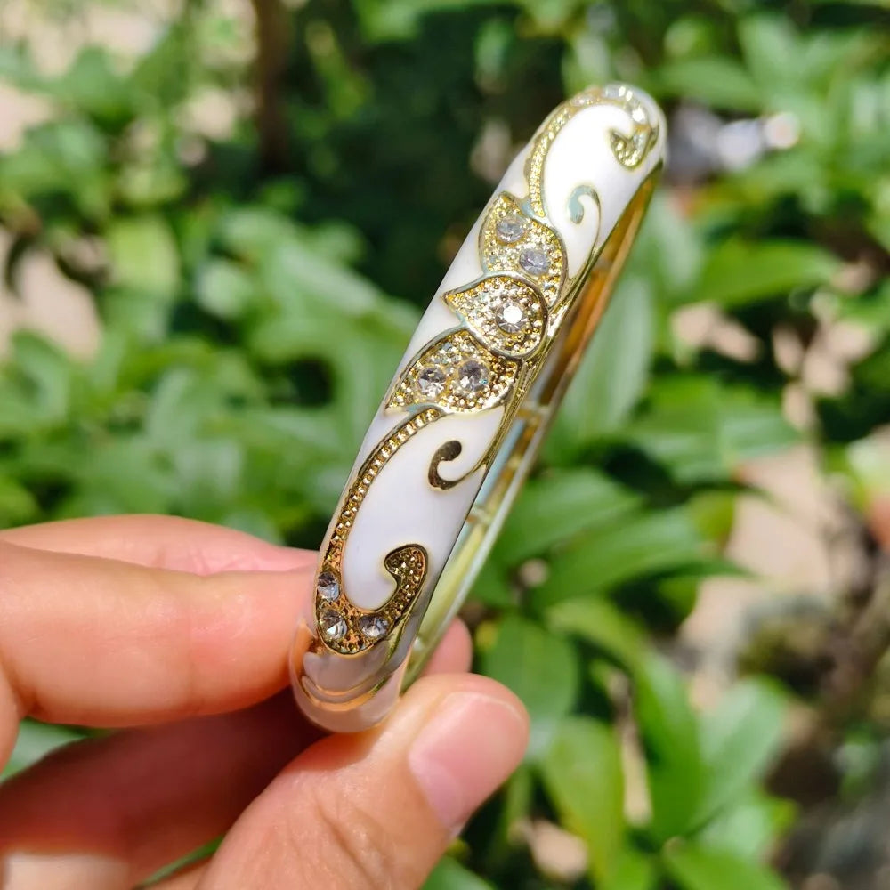 Cloisonné Crown Bangle – Vintage Bohemian Gold-Tone Bracelet Enamel Bangle Bracelet PLUSH 4