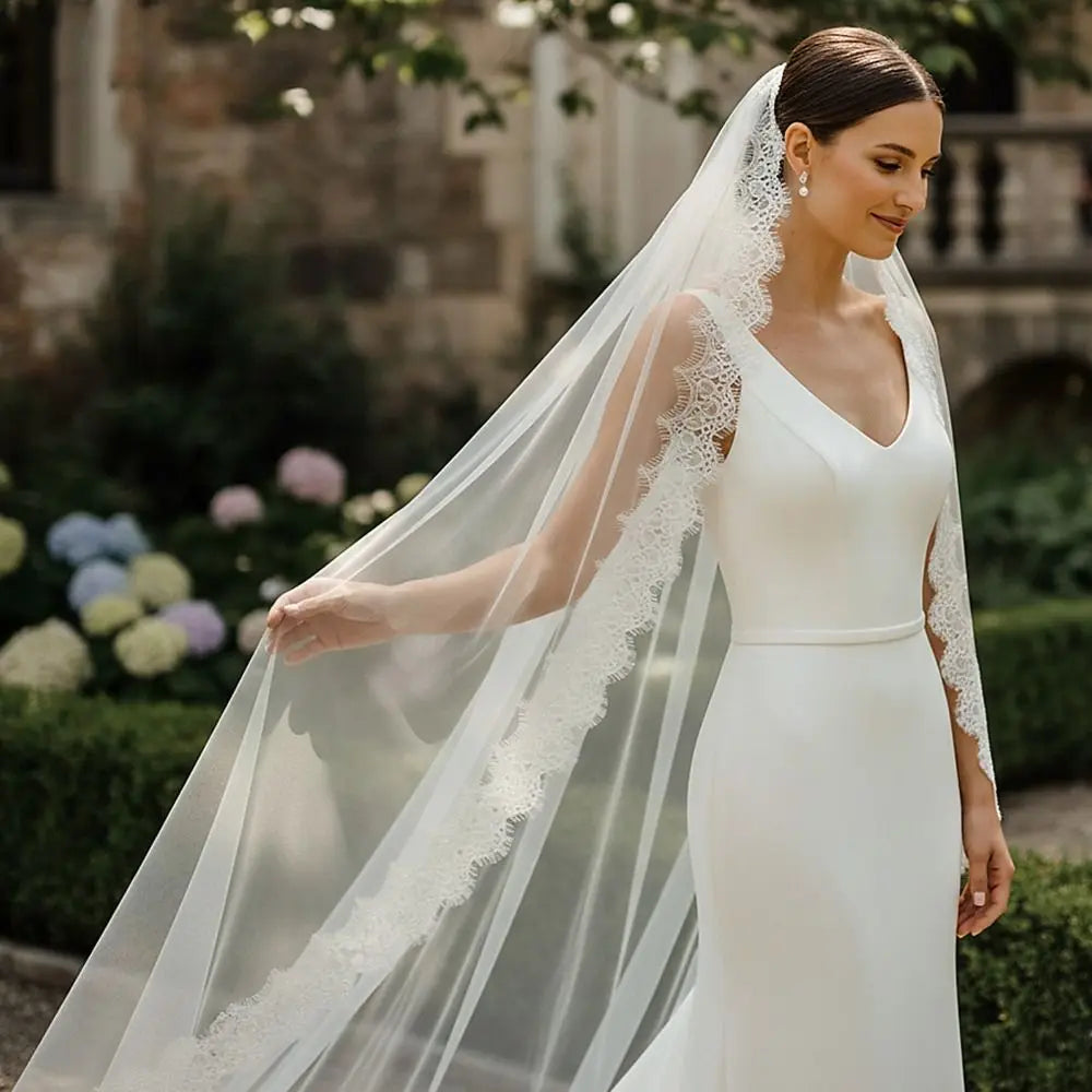 Long Lace Bridal Veil with Comb – Vintage Tulle Wedding Veil Bridal Veil PLUSH