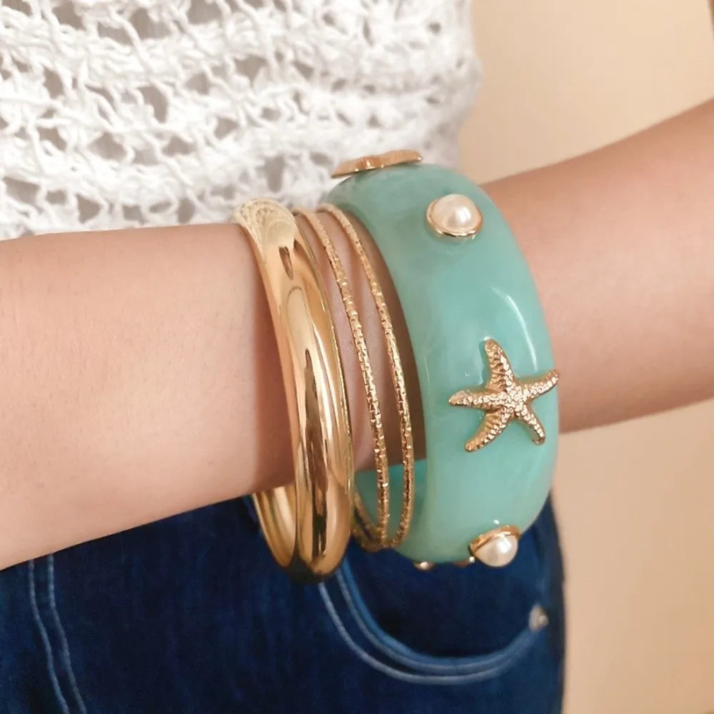 4pcs Starfish Conch Shell Bangle Set – Ocean Vacation Jewelry Bangle Bracelet Set PLUSH