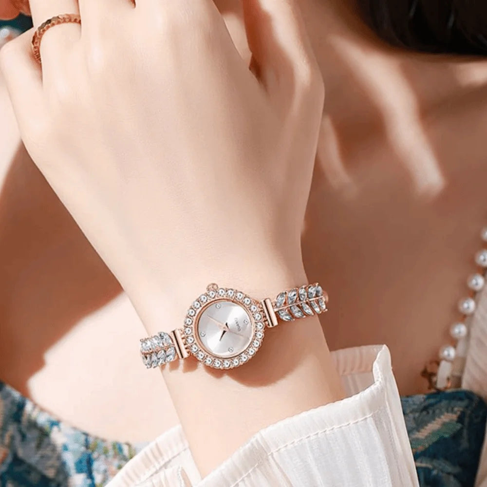 Women's Slim Rhinestone Leaf Quartz Watch – Adjustable Strap Women's Fashion Watch PLUSH