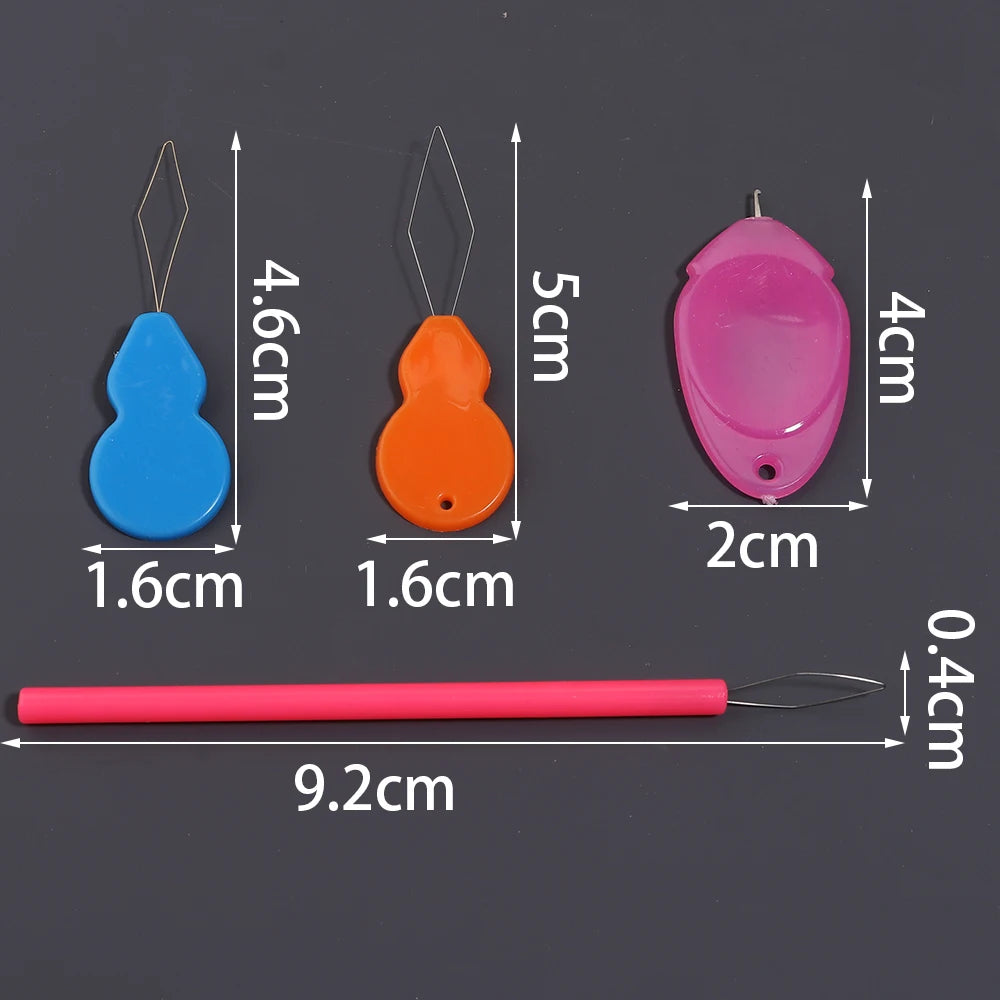 10pcs Plastic Needle Threader & Thread Guide Tool for Sewing Needle Threader Tool PLUSH