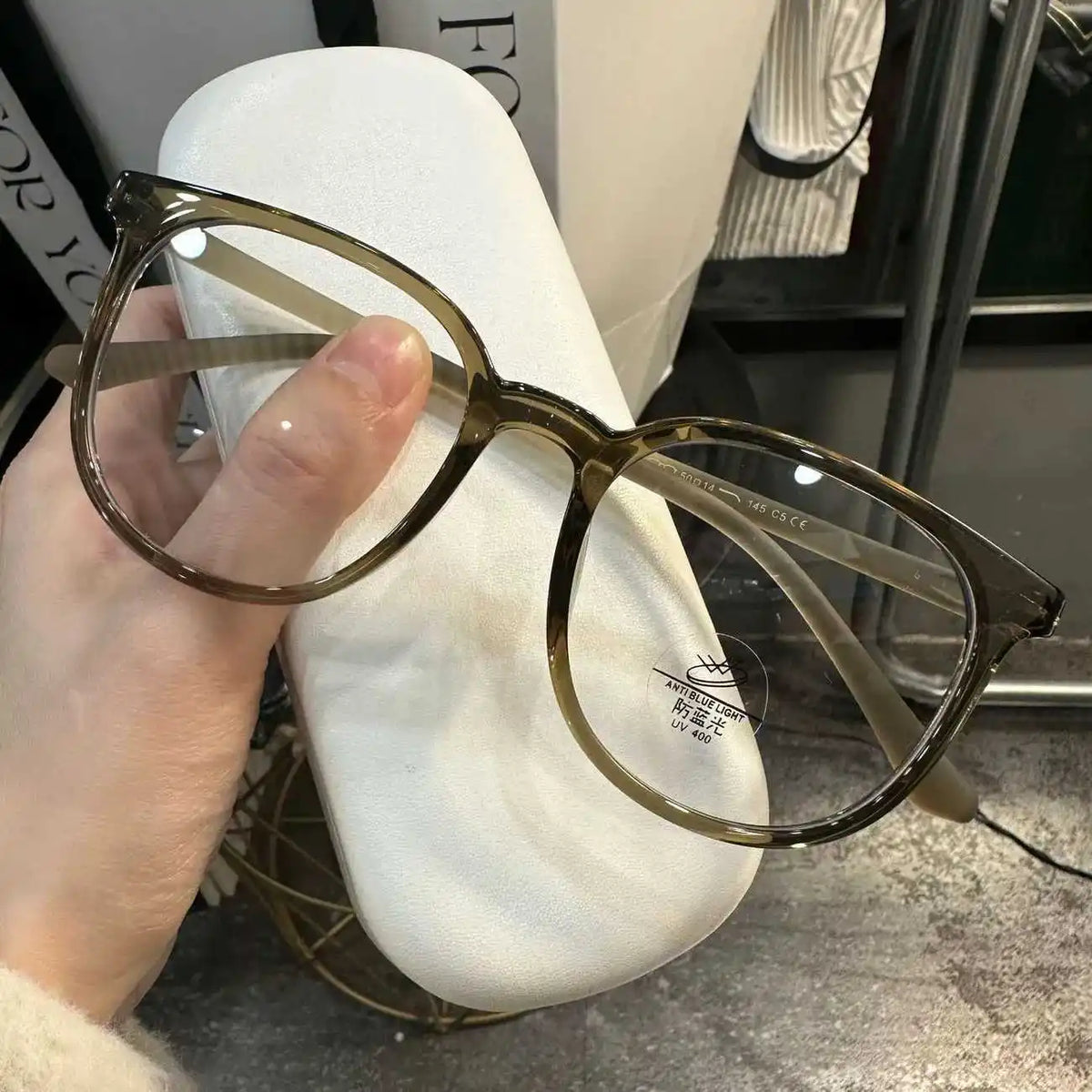 Photochromic Blue Light Glasses Myopia Diopter 0 to -4.0 Photochromic Eyeglasses PLUSH