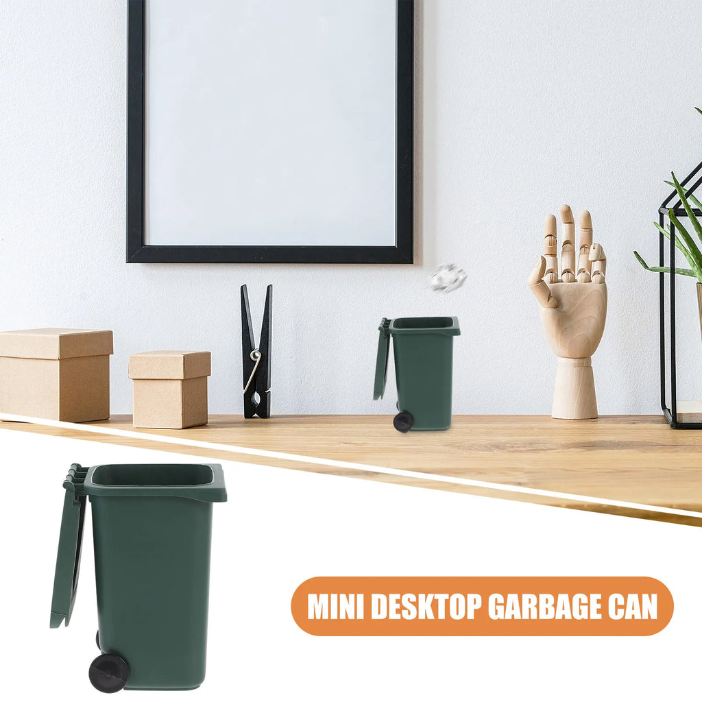 Mini Desktop Trash Can with Lid – Small Plastic Waste Bin Desktop Trash Can PLUSH