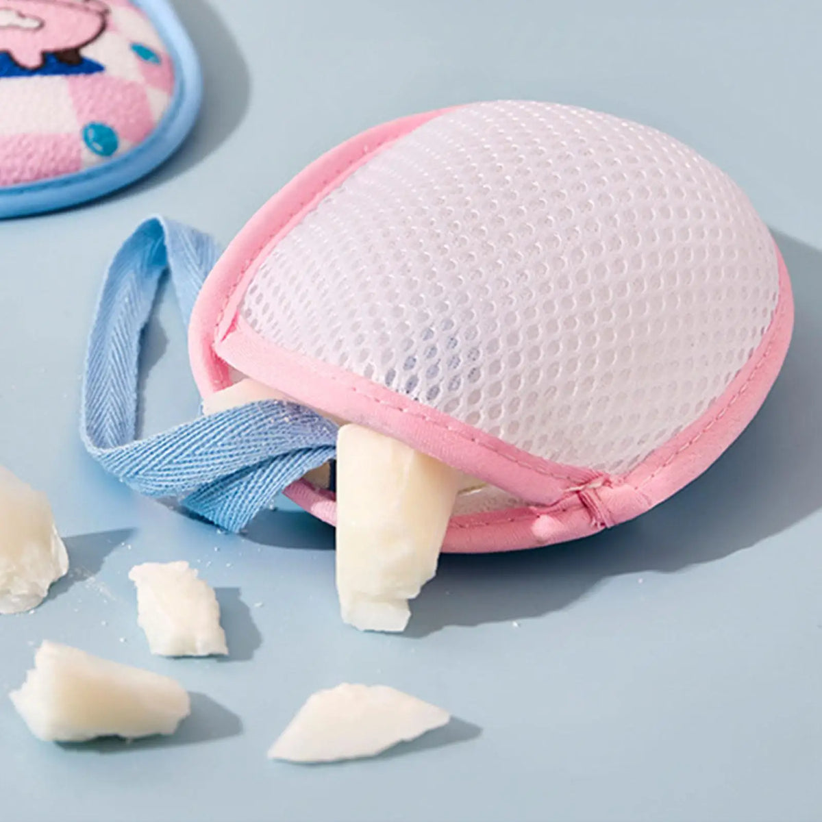 Soap Foaming Mesh Pouch with Lanyard – Bath Scrubber Net Bag Bath Scrubber Bag PLUSH