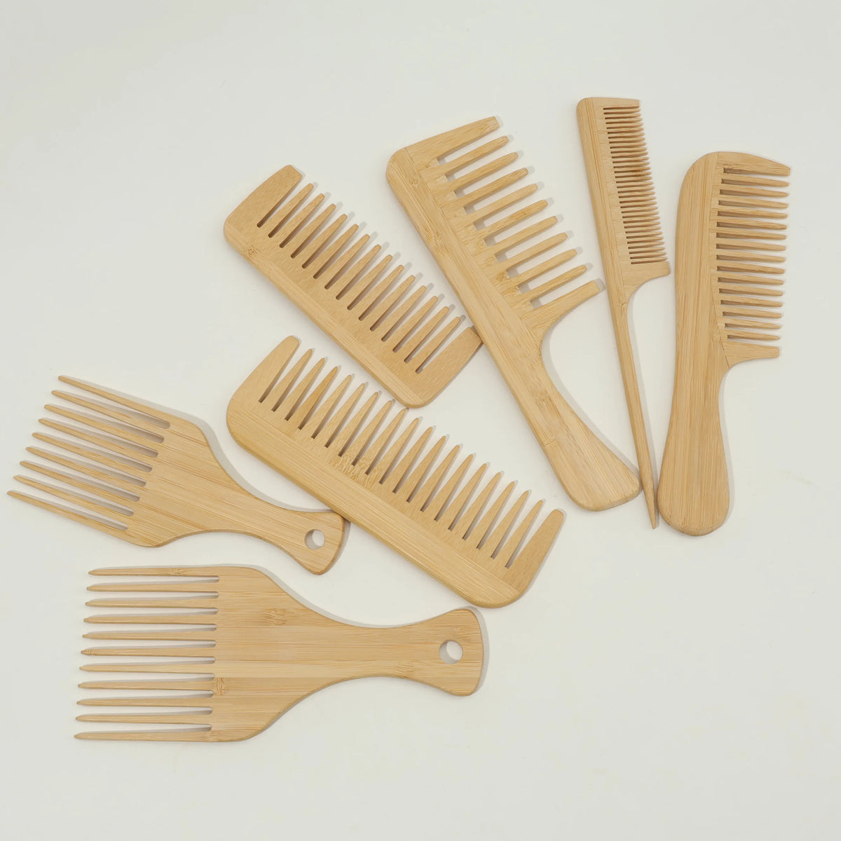 Natural Bamboo & Wood Handmade Combs – Wide & Fine Teeth Set Wood Hair Comb PLUSH 7pcs