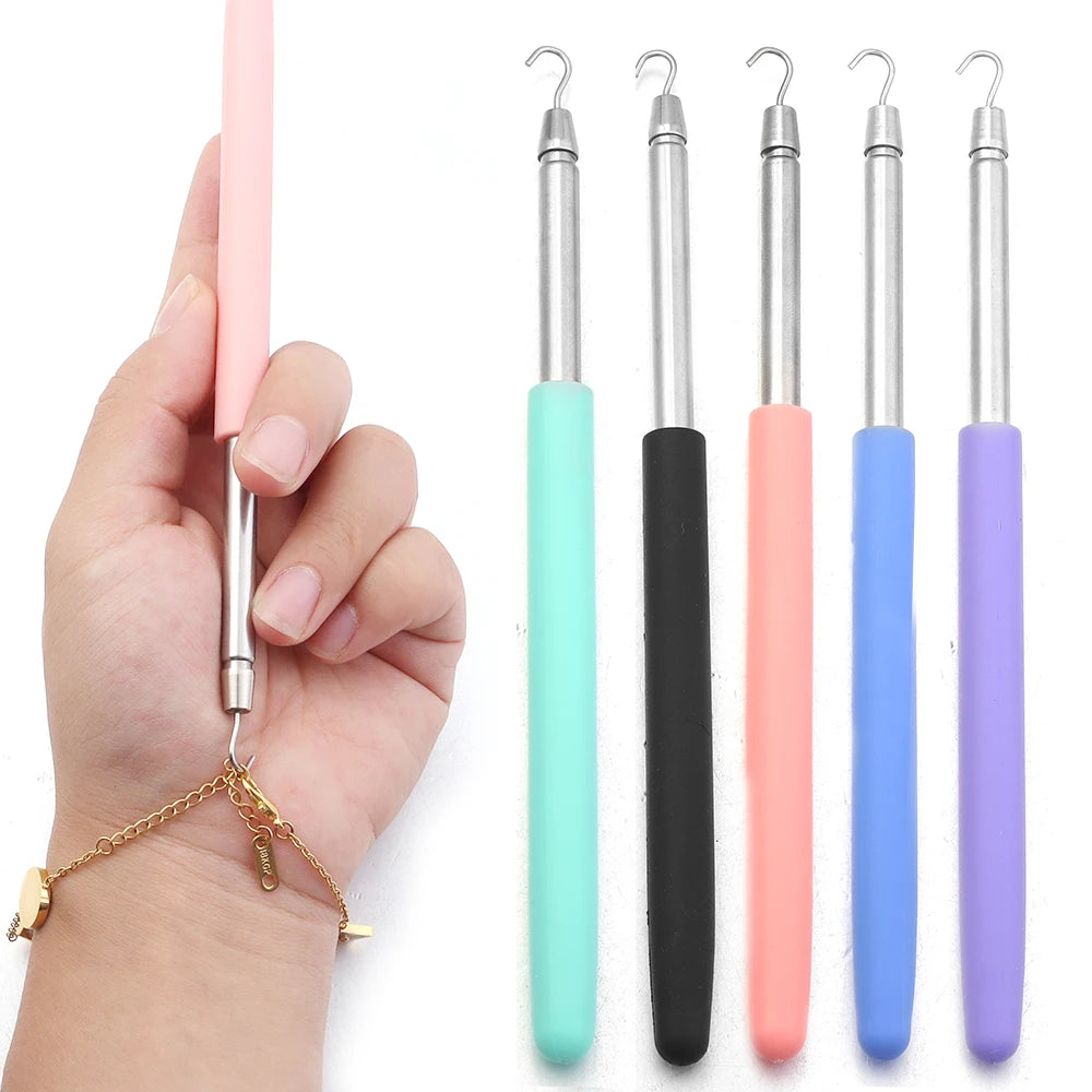 Bracelet Wearing Helper Tool – Clasp Hook for Jewelry & Watch Jewelry Making Tool PLUSH
