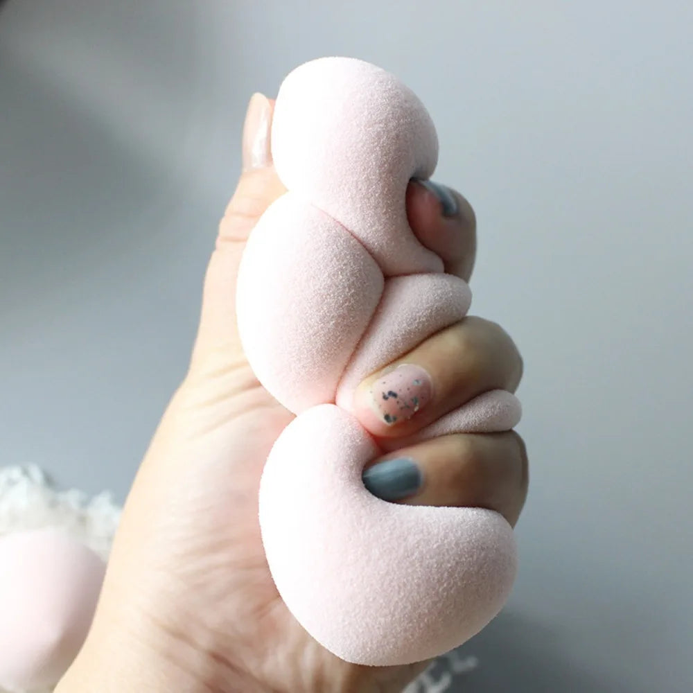 Super Soft Makeup Sponge Blender – Foundation & Concealer Puff Makeup Sponge Blender PLUSH