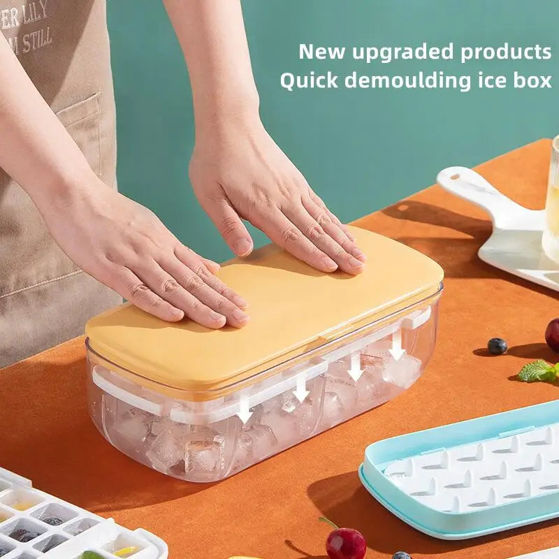 2-in-1 Silicone Ice Cube Tray with Lid & Storage Box Ice Cube Tray PLUSH