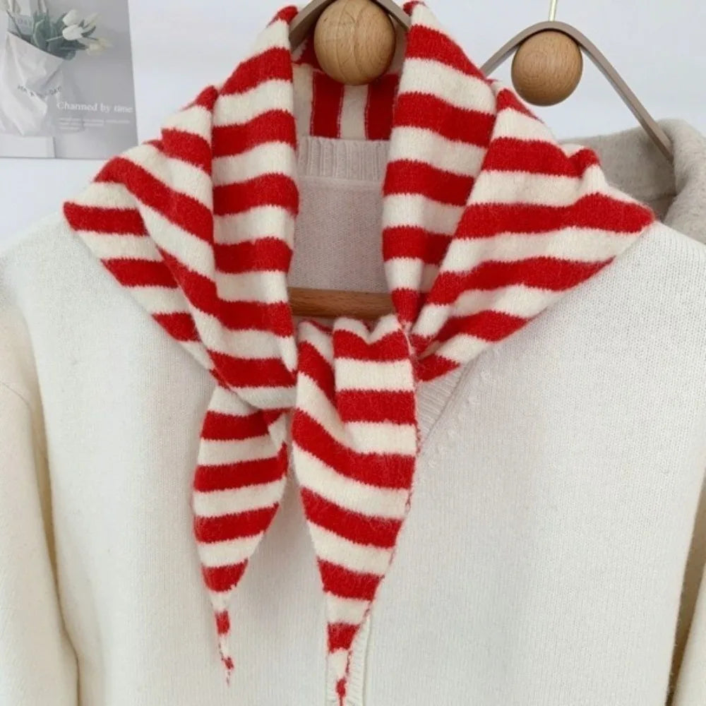 Women's Knitted Triangle Scarf False Collar Warm Shawl Knitted Scarf Shawl PLUSH Red White
