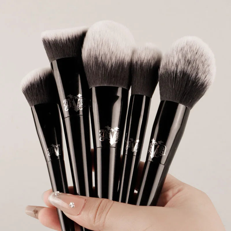 Kat Von D KVD Makeup Brush Set – Full Face & Eye Kit Makeup Brush Set PLUSH