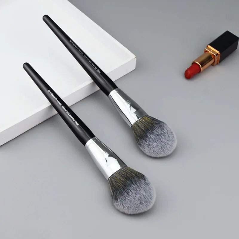 PRO Tapered Powder Makeup Brush #50 – Blush & Setting Brush Makeup Brush PLUSH