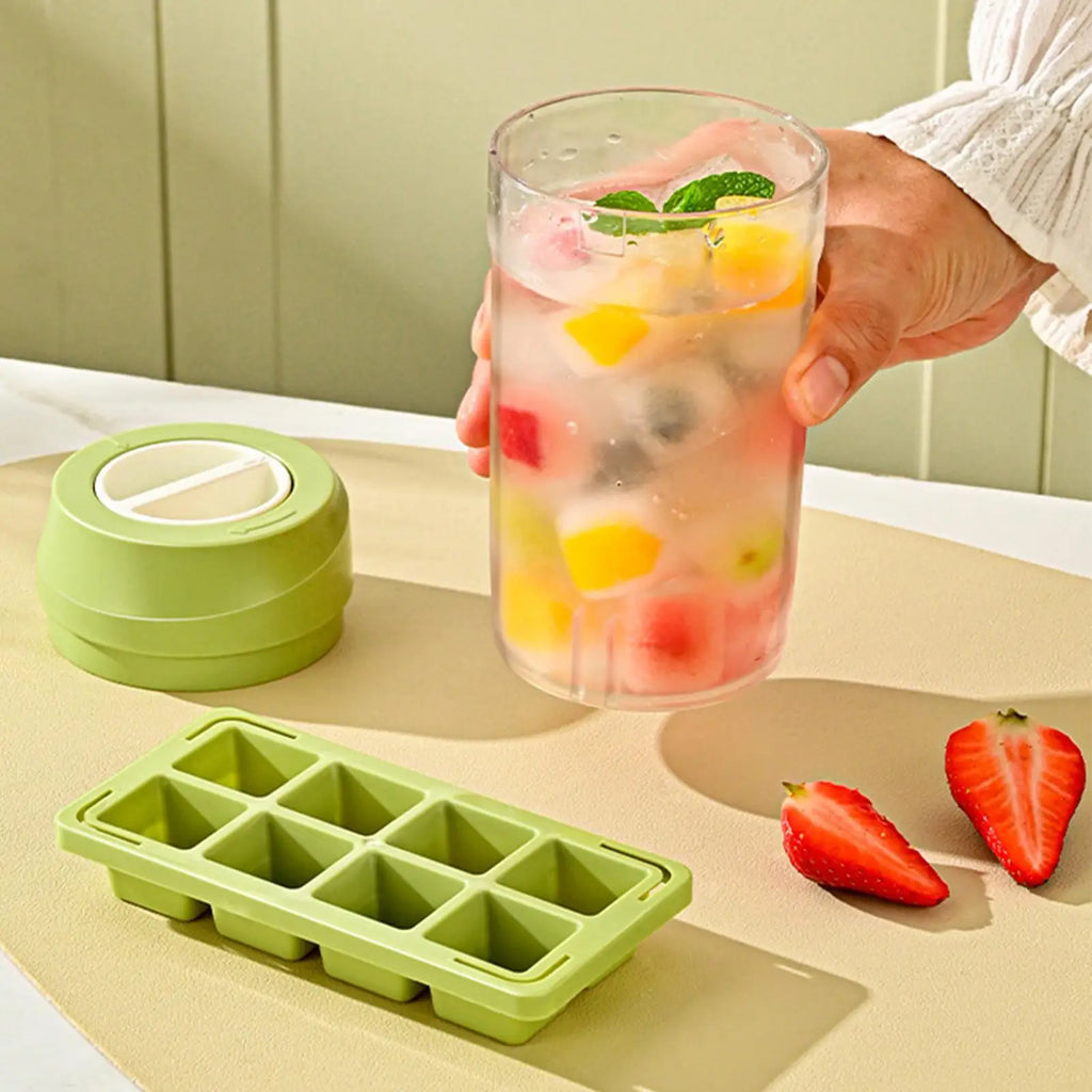 8-Grid Ice Cube Tray with Lid – Large Capacity Freezer Maker Ice Cube Tray PLUSH