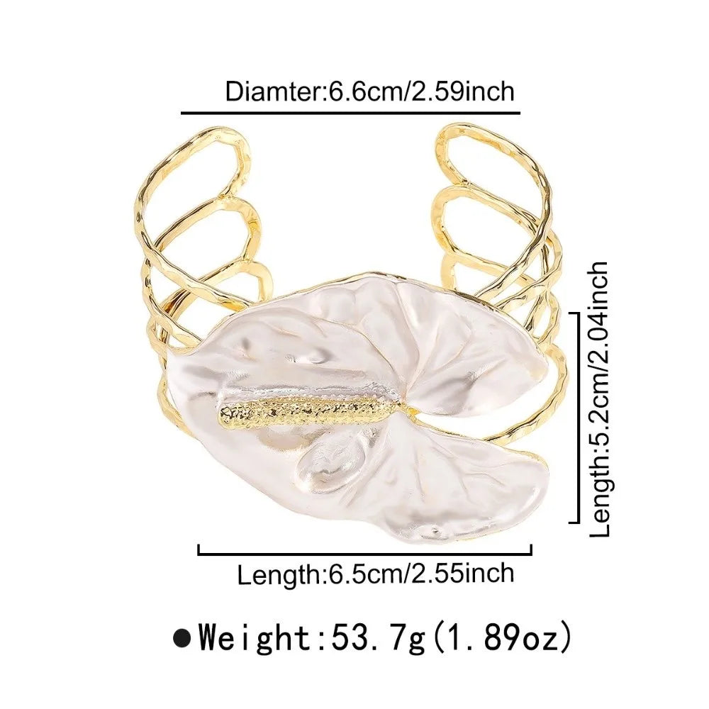 Bohemian 3D Iris Flower Gold Bangle Bracelet – Vintage Style Fashion Bangle Bracelet PLUSH Style 1