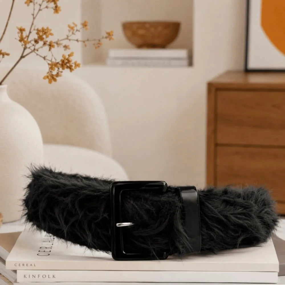 Punk Faux Fur Waist Belt Adjustable Retro Pin Buckle Cosplay Faux Fur Waist Belt PLUSH