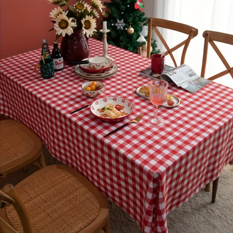 Christmas Red & White Plaid Tablecloth – Polyester Blend Holiday Tablecloth PLUSH