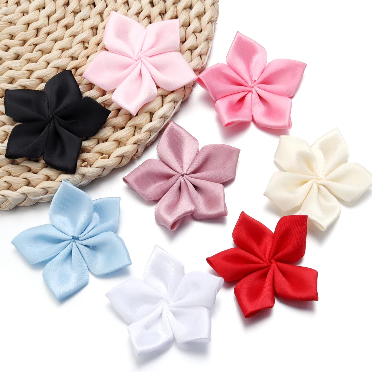 20pcs 6cm Satin Ribbon Flowers for DIY Hair Clips & Crafts Ribbon Flower Appliqués PLUSH