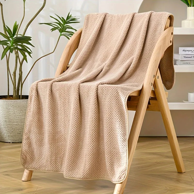 Oversized Pineapple Lattice Microfiber Bath Towel | Ultra Soft Microfiber Bath Towel PLUSH