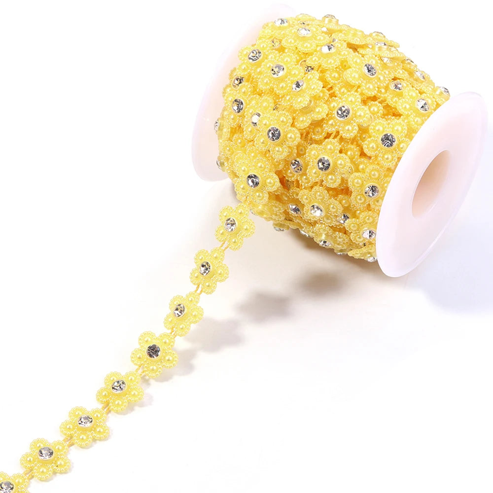 5 Yards Pearl Flower Chain with Rhinestone for DIY Jewelry Pearl Jewelry Chain PLUSH Yellow