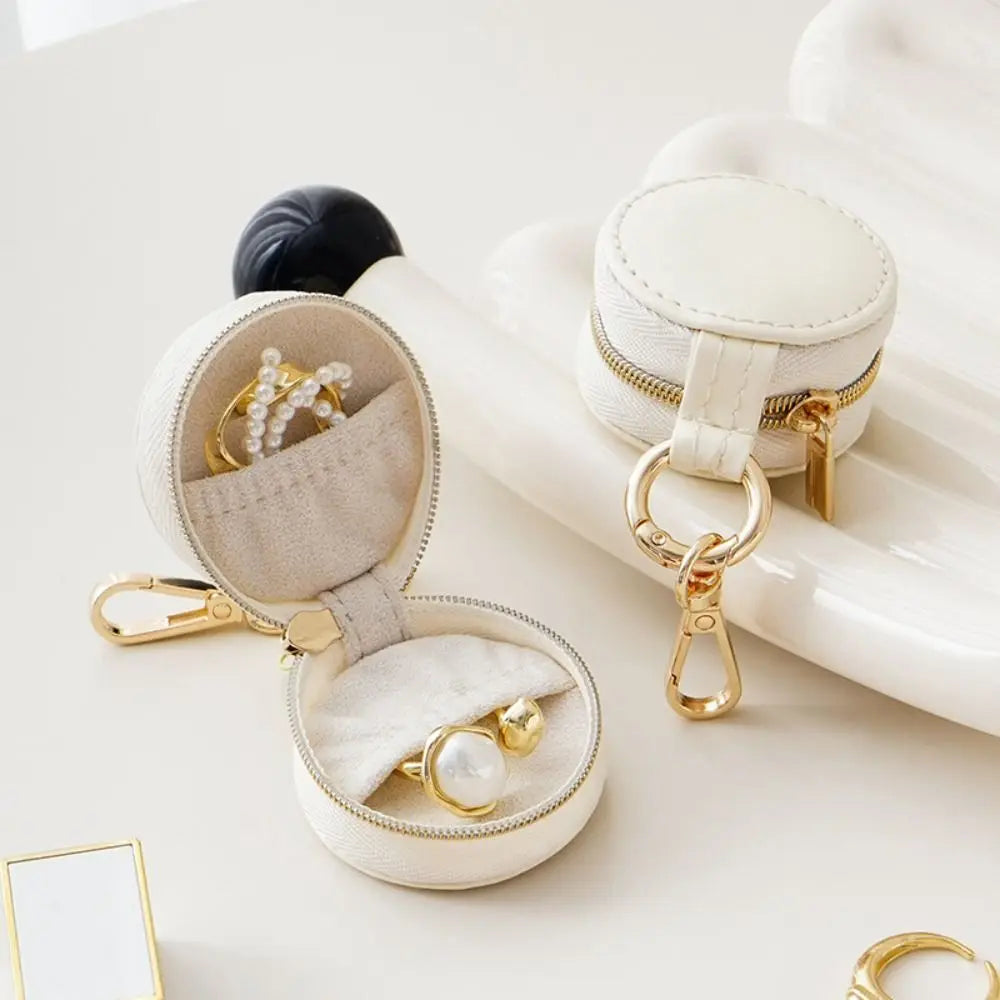 Round PU Leather Jewelry Box – Ring & Necklace Storage Case Jewelry Storage Box PLUSH