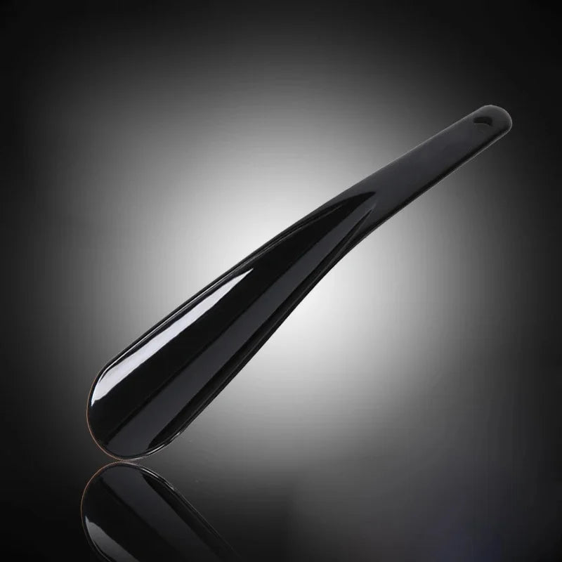 Lightweight Plastic Long Handle Shoehorn – Travel Shoe Horn Shoe Horn PLUSH