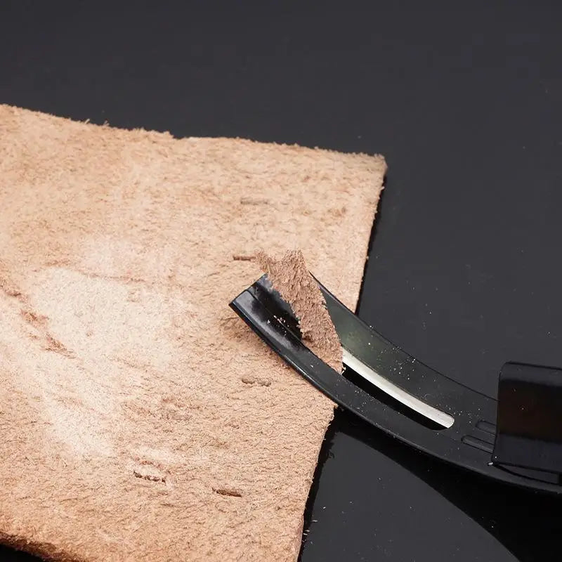 Leather Skiving Knife with 3 Replaceable Blades | DIY Leathercraft Leather Skiving Knife PLUSH