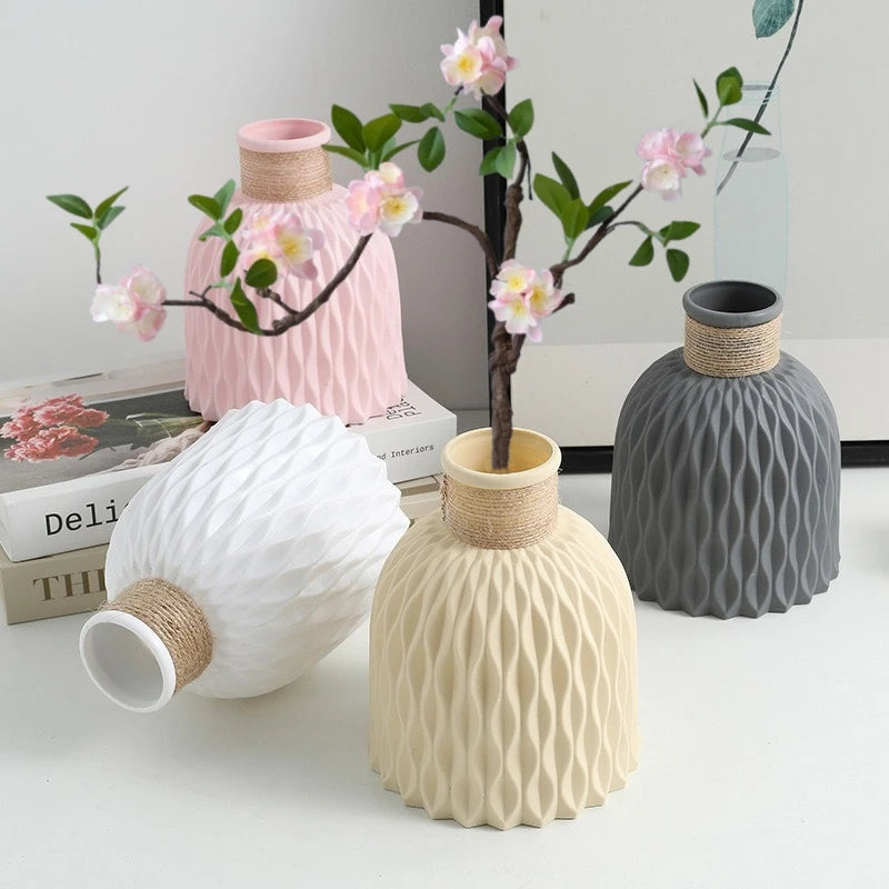 Pineapple Pattern Faux Ceramic Plastic Vase | Home Décor Decorative Vase PLUSH