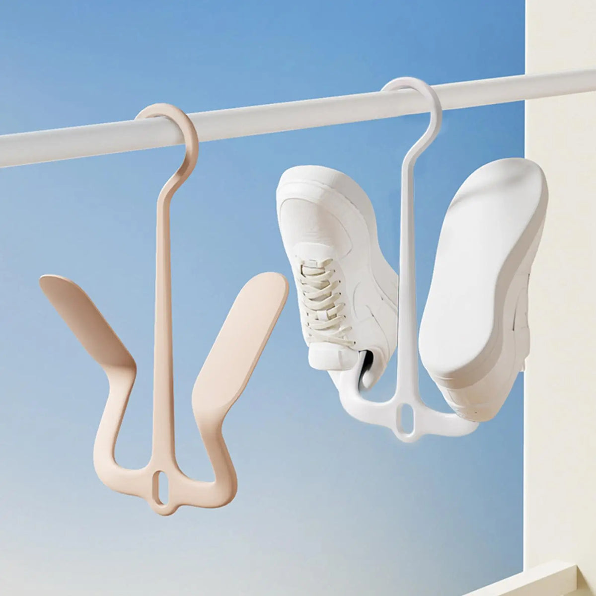 Shoe Drying Rack Hanger Organizer – Space-Saving Plastic Hook Shoe Drying Hanger PLUSH