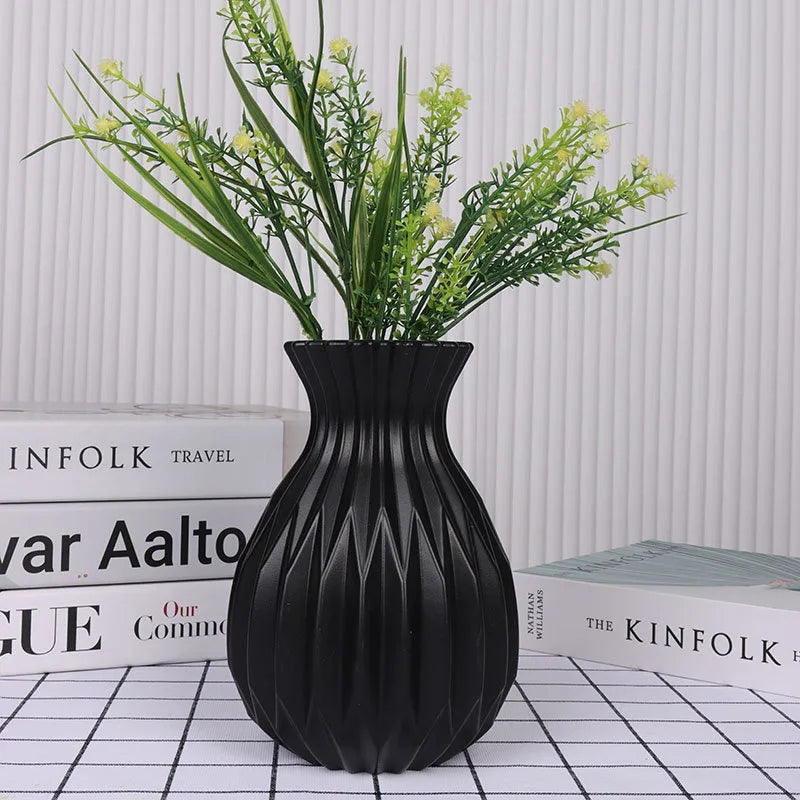 Nordic White Plastic Flower Vase – Modern Home Decor Planter Decorative Vase PLUSH Black