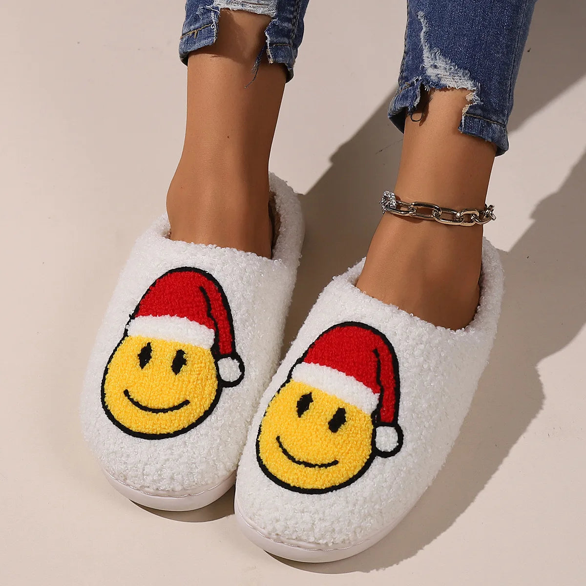 Plush Christmas Slippers – Cozy Anti-Slip Indoor Winter Shoes Winter Slippers PLUSH 40-41 Cup