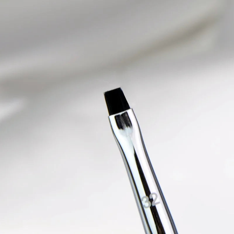 SEP #32 Pro Small Flat Tightline Eyeliner Brush – Makeup Artist Eyeliner Makeup Brush PLUSH