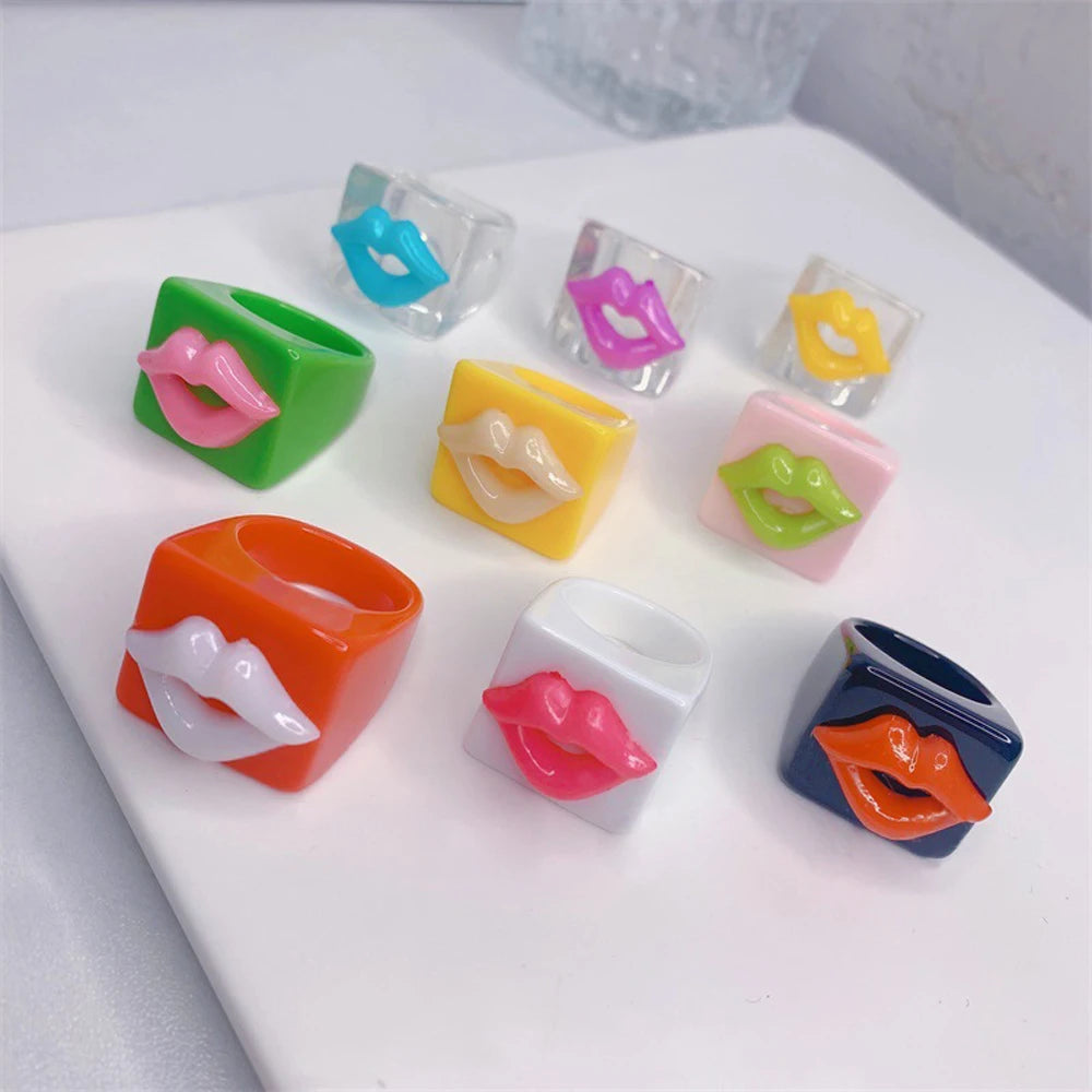Vintage Punk Acrylic Lips Resin Ring | Transparent Geometric Fashion Resin Ring PLUSH