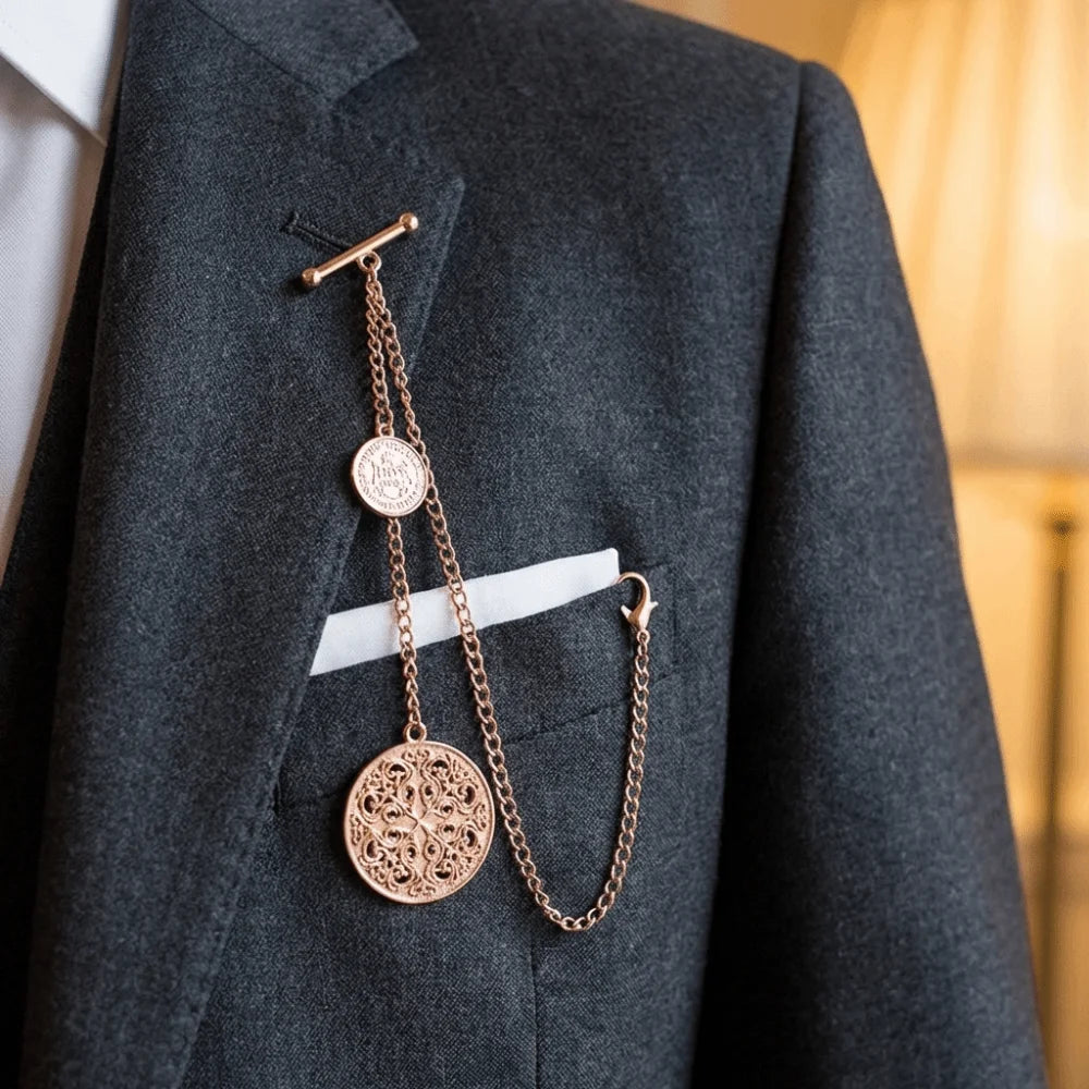 Vintage Tassel Chain Brooch – Vest Suit Collar Pin & Tie Accessory Fashion Brooch Pin PLUSH