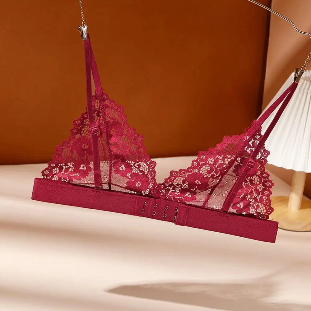Women's Wire-Free Floral Lace Bralette – Triangle Cup Bra Lace Bralette PLUSH