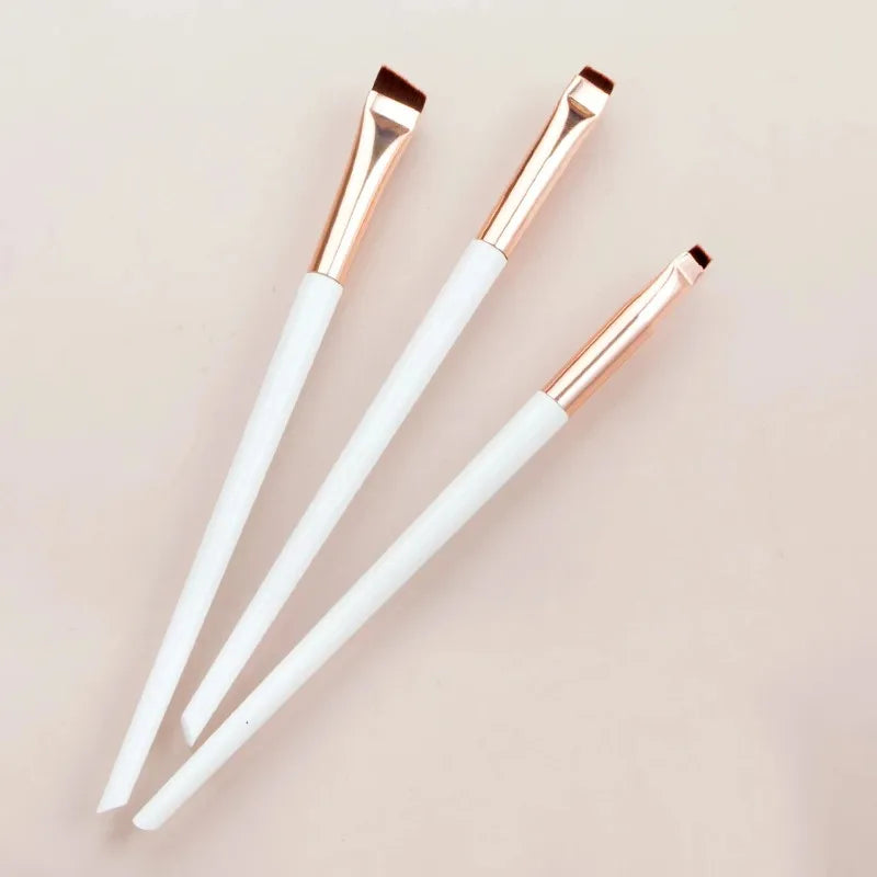 3-Piece Blade Eyeliner & Eyebrow Brush Set – Flat Fine Tip Makeup Brush Set PLUSH