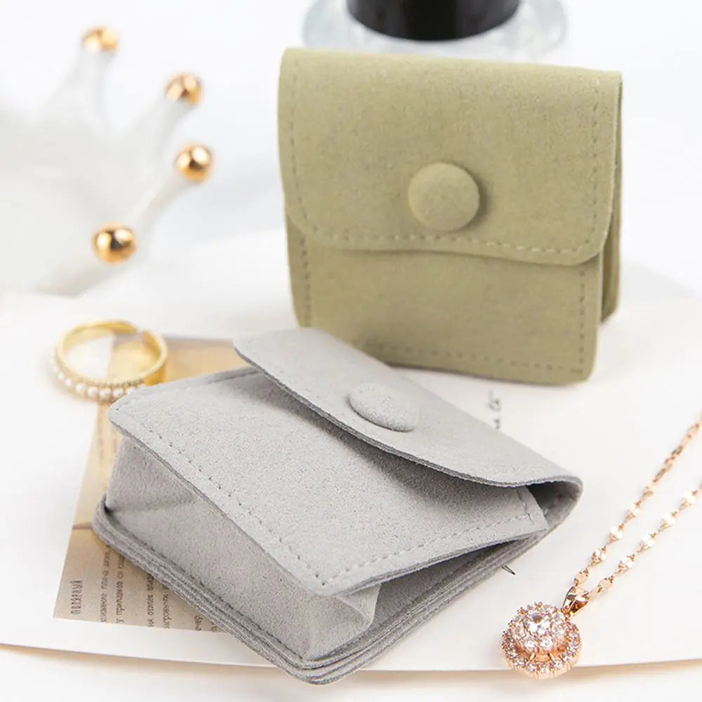 Velvet Jewelry Pouches – Gift Bags for Rings & Bracelets Jewelry Packaging Pouch PLUSH