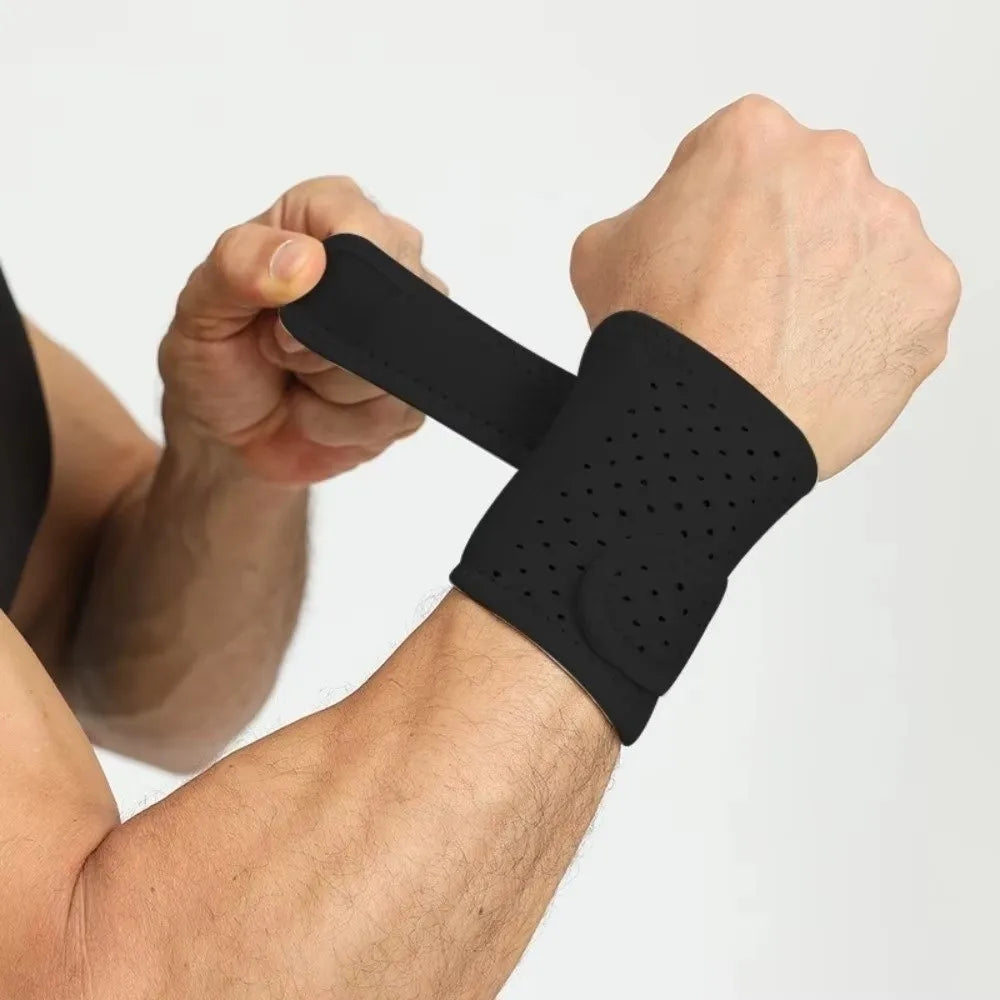 Breathable Sports Wrist Brace – Compression & Adjustable Support Sports Wrist Brace PLUSH