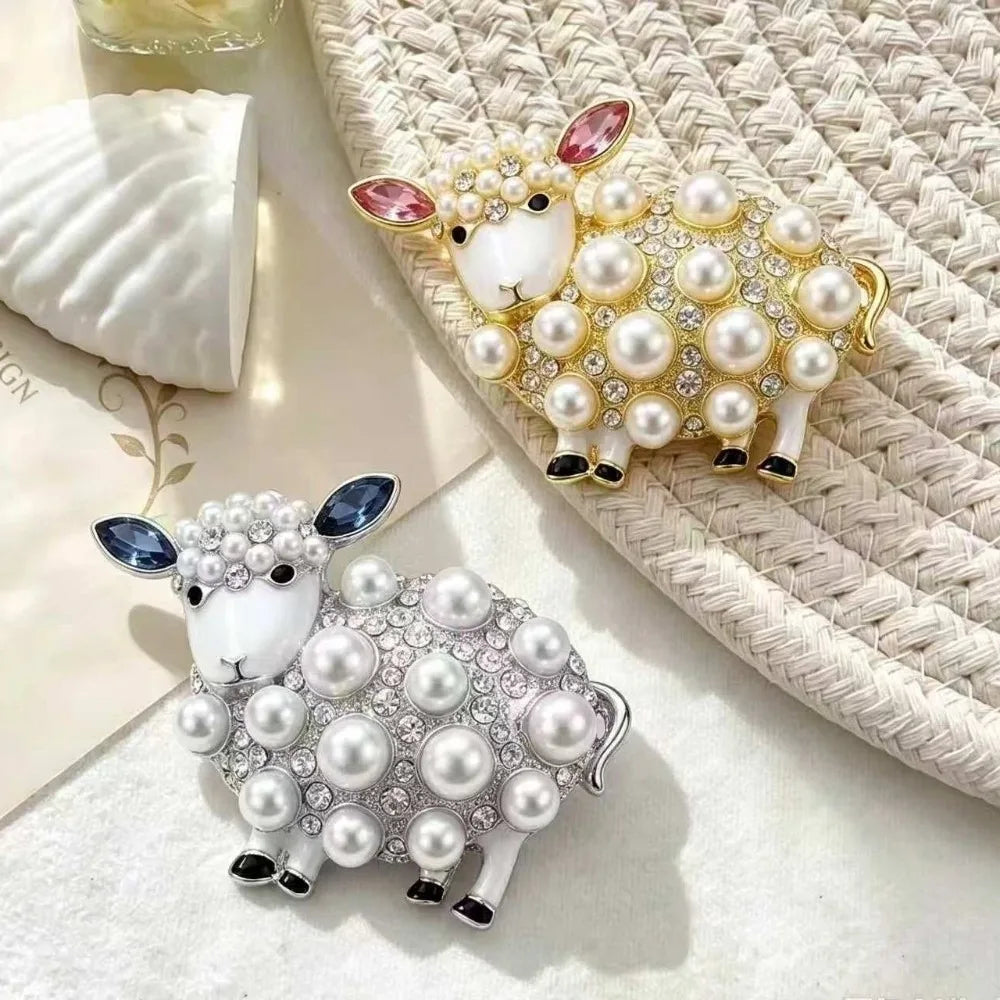 Sheep Brooch Pin – Imitation Pearl & Rhinestone Animal Pin Animal Brooch Pin PLUSH