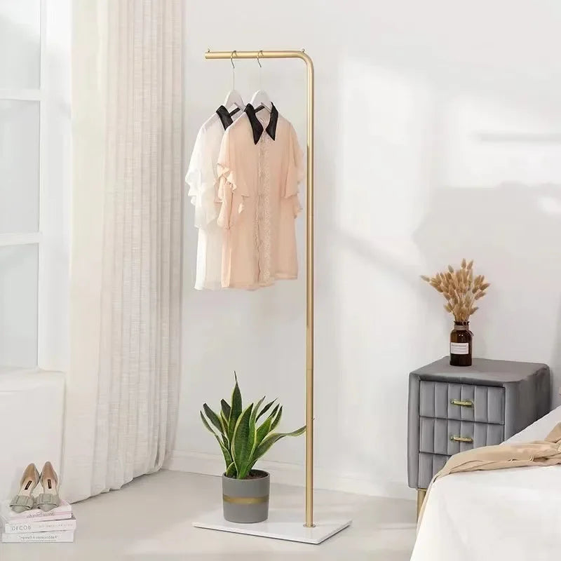 Scandinavian Metal Valet Stand – Freestanding Suit & Clothing Rack Valet Stand PLUSH