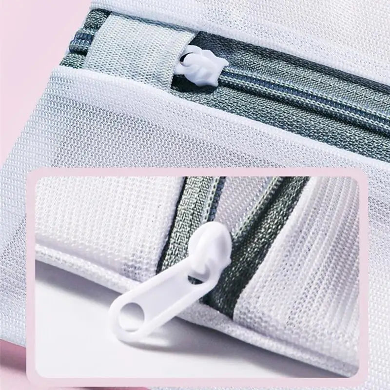 Panda Mesh Laundry Bag – Zip Wash Bag for Bras & Delicates Mesh Laundry Bag PLUSH