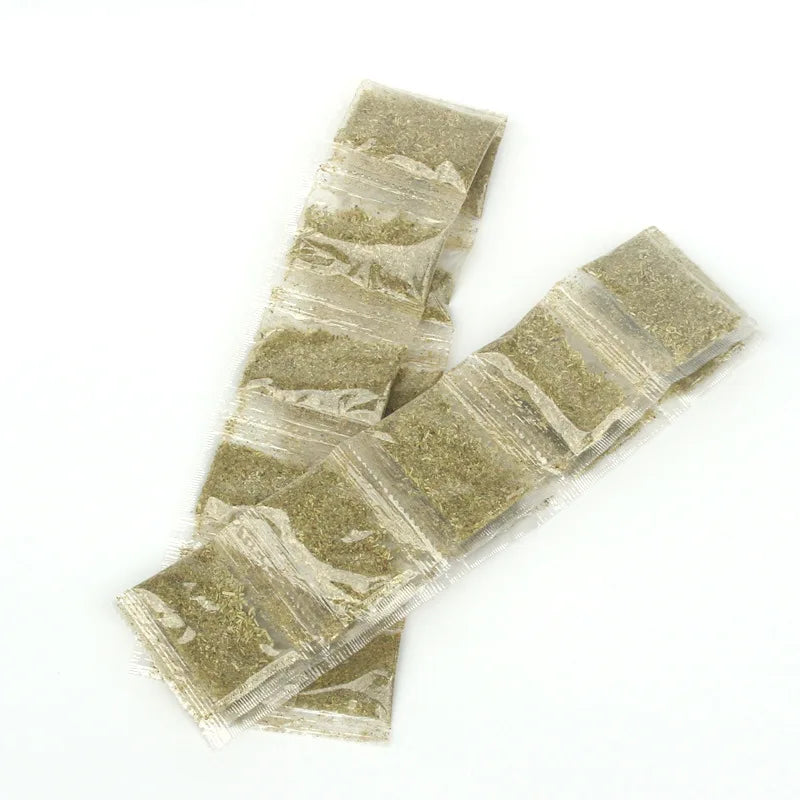 10pcs Natural Catnip Bags – Cat Grass Leaf Powder Toys Catnip Cat Toy PLUSH